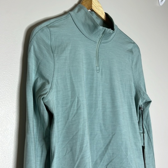 allbirds Natural Run Mid Layer 1/4 zip top $98 Retail in Green Hush NWT - Picture 3 of 10